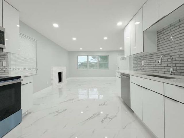 512 Aspen Rd , West Palm Beach, FL 33409 Photo
