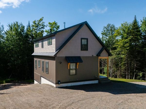 131 Mountain View Road, Stark, NH 03582