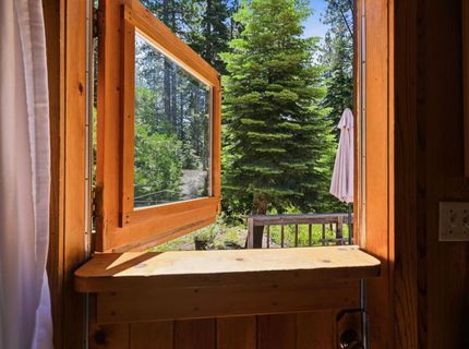 395 Tamarack Ln, Tahoe City, CA 96145 Photo