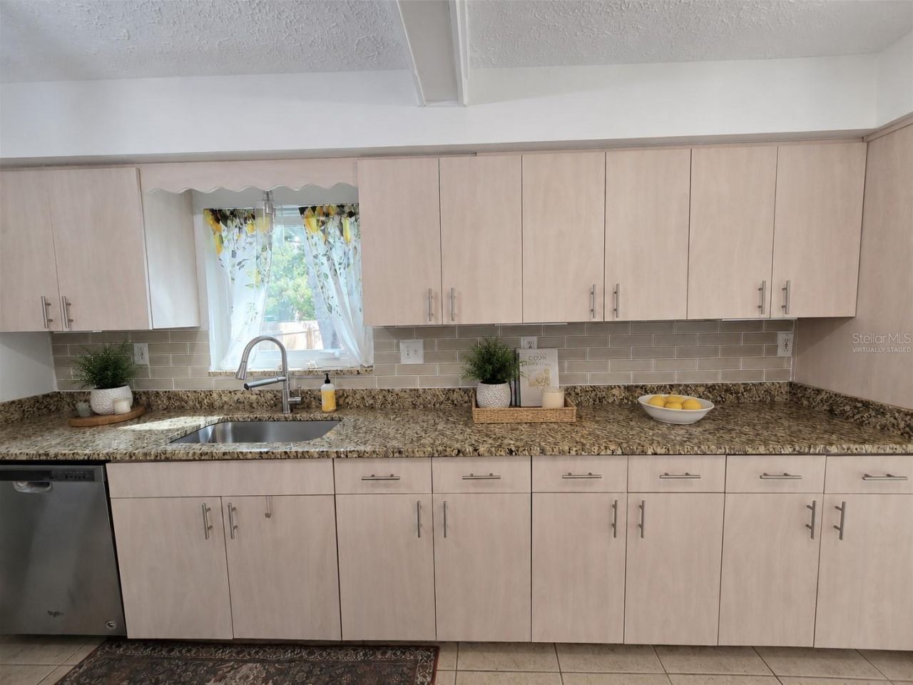 6001 Cedar Street Ne, Saint Petersburg, FL 33703 Photo