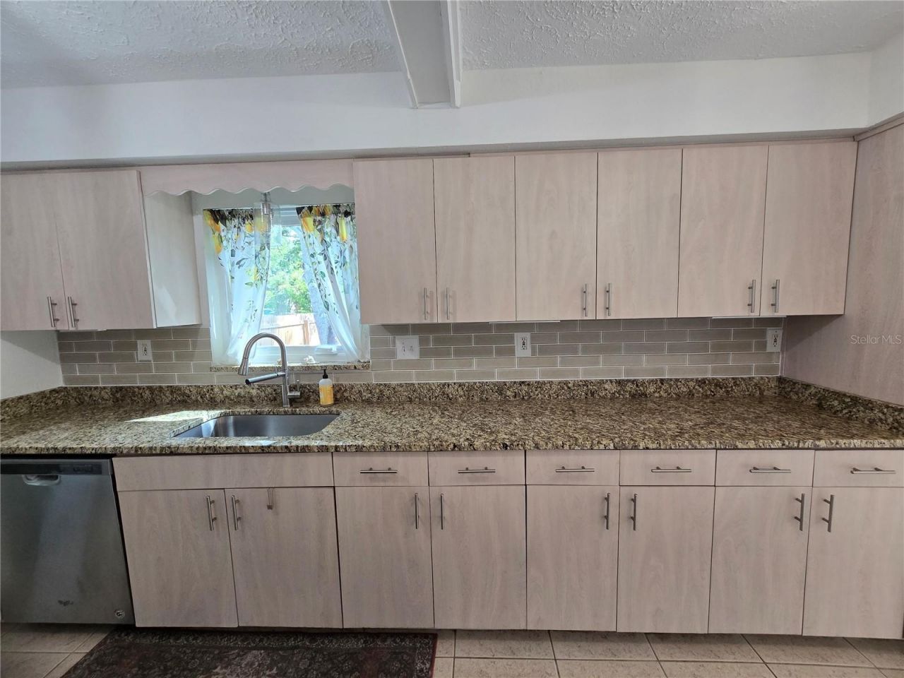 6001 Cedar Street Ne, Saint Petersburg, FL 33703 Photo