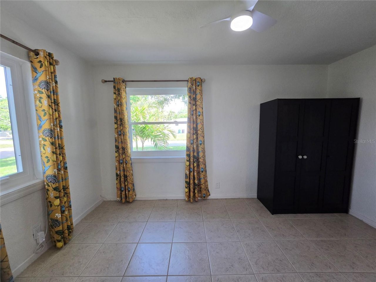 6001 Cedar Street Ne, Saint Petersburg, FL 33703 Photo
