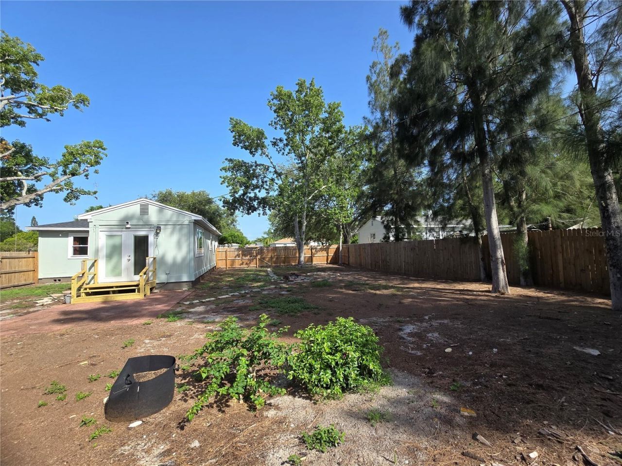 6001 Cedar Street Ne, Saint Petersburg, FL 33703 Photo