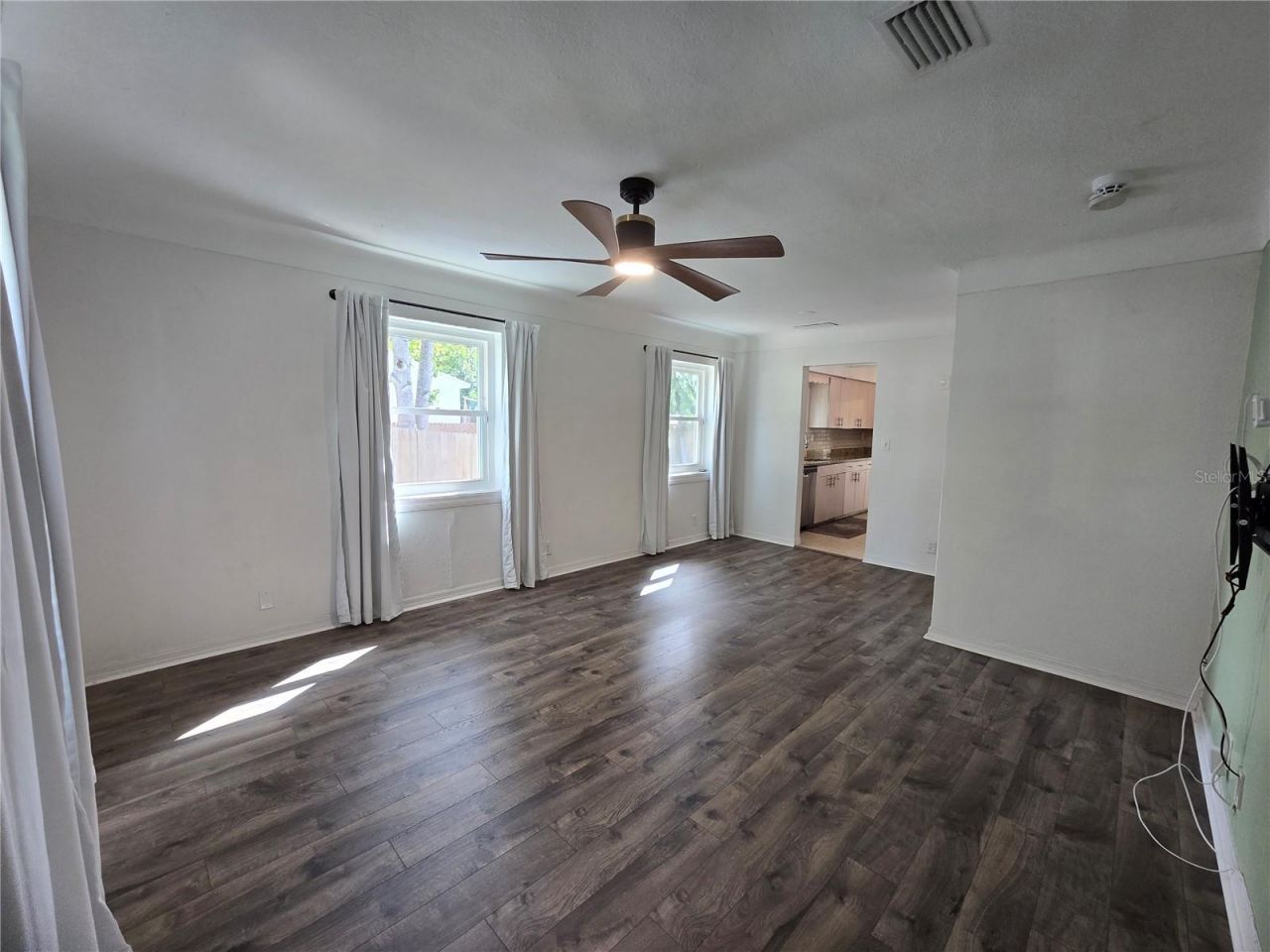 6001 Cedar Street Ne, Saint Petersburg, FL 33703 Photo