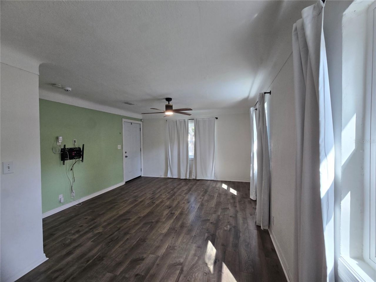 6001 Cedar Street Ne, Saint Petersburg, FL 33703 Photo