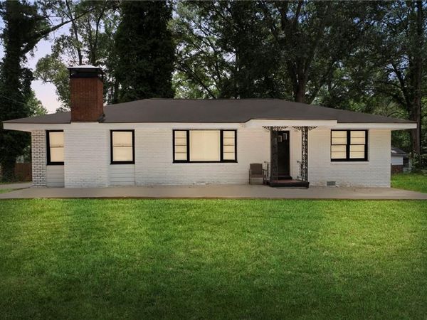 1132 Bethsaida Road , Riverdale, GA 30296