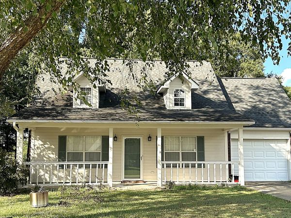124 Maplewood Dr., Saltillo, MS 38866