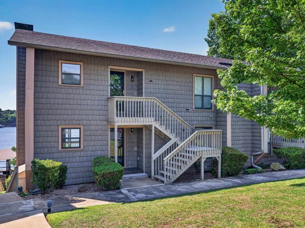 250 Grand Isle Drive , Hot Springs, AR 71913