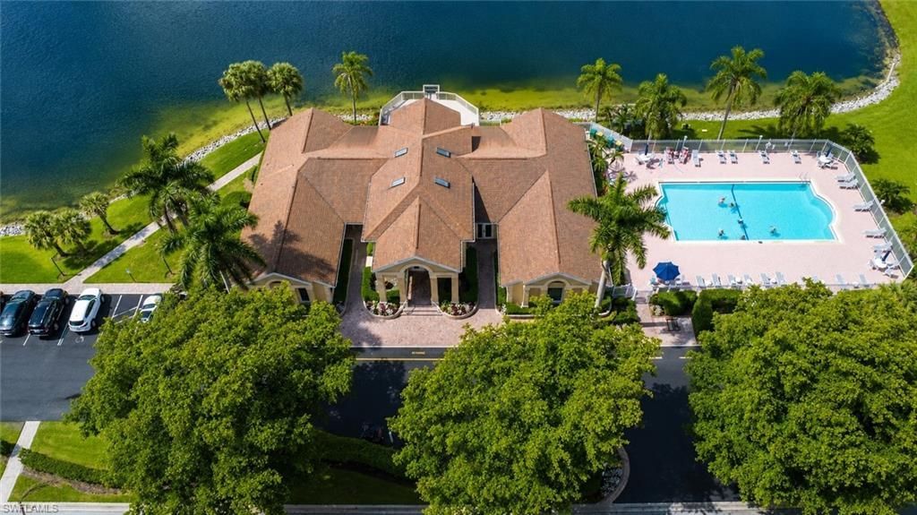 2888 W Crown Pointe Blvd, Naples, FL 34112 Photo
