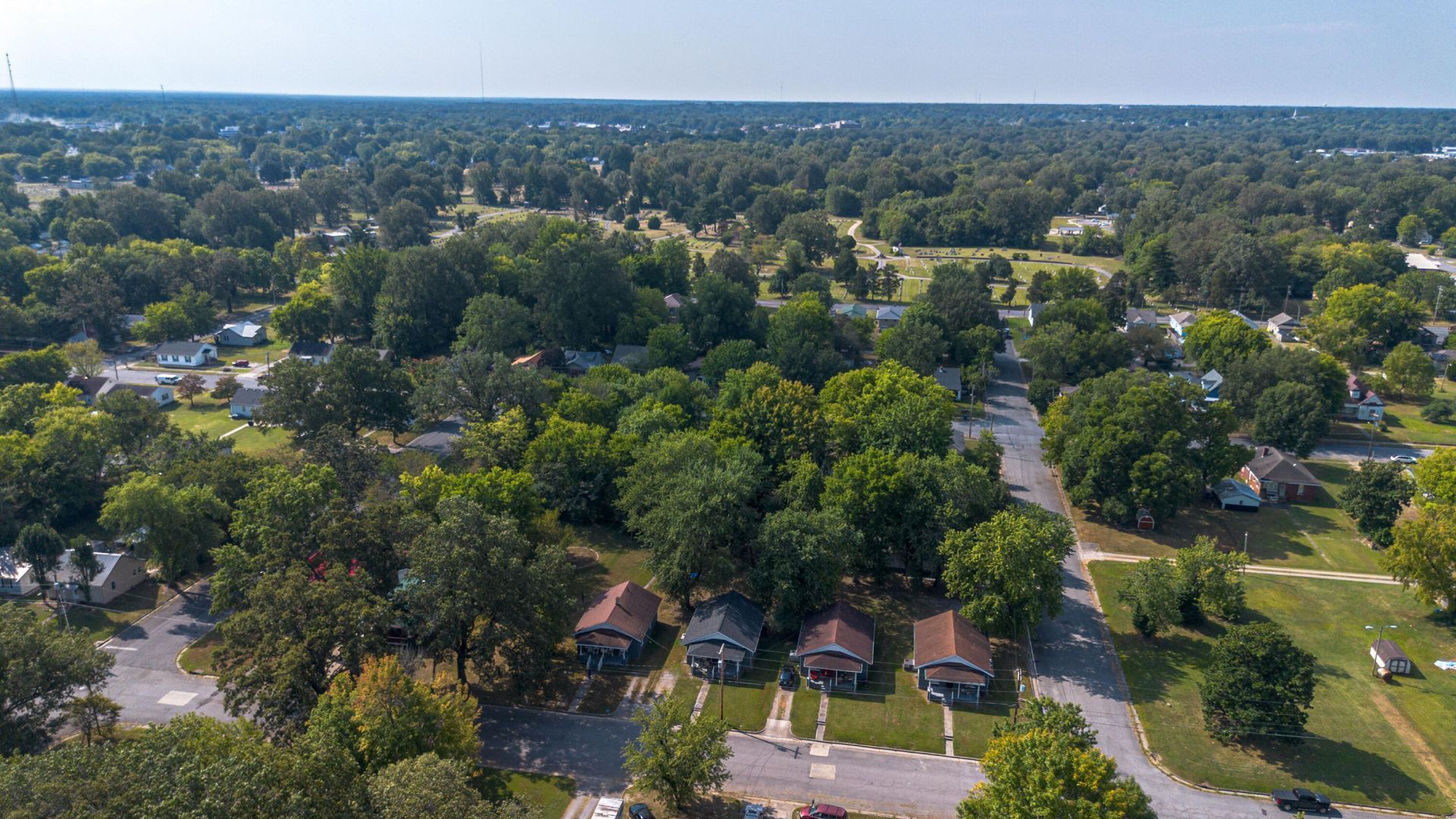 411 W Jefferson Street, Paducah, KY 42001
