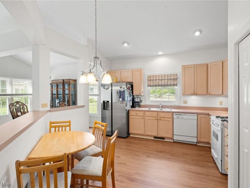 4250 Reserve Way, Avon, OH 44011 Photo 12