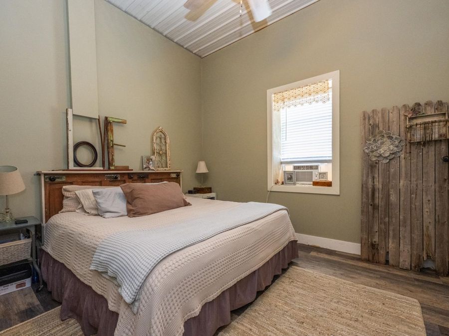 Property Image 62