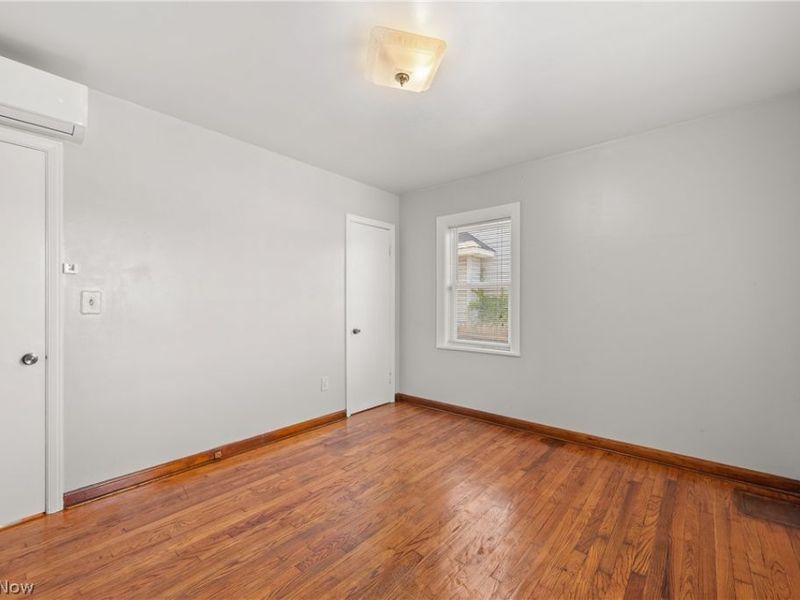 2124 E 28th Street, Lorain, OH 44055 Photo 12