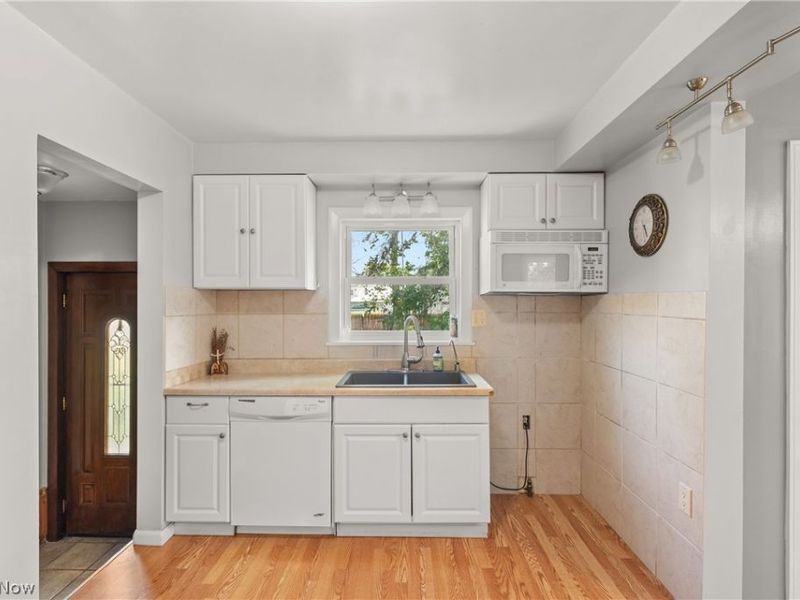 2124 E 28th Street, Lorain, OH 44055 Photo 19