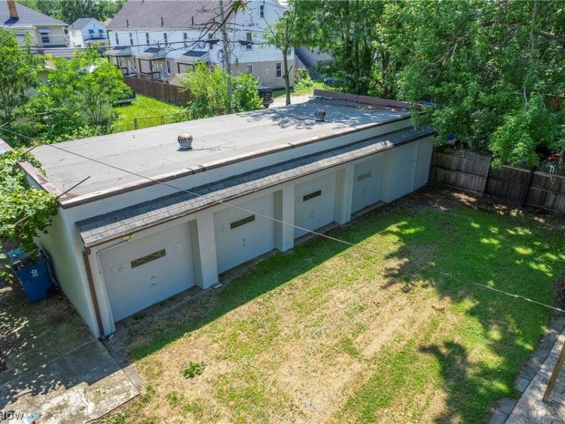 2124 E 28th Street, Lorain, OH 44055 Photo 3