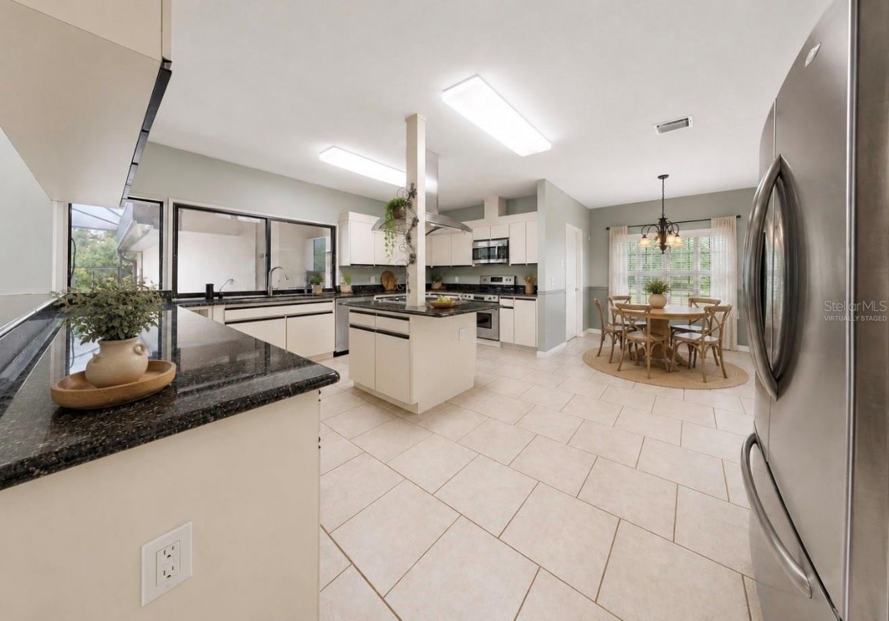 13104 Waterford Run Drive , Riverview, FL 33569 Photo