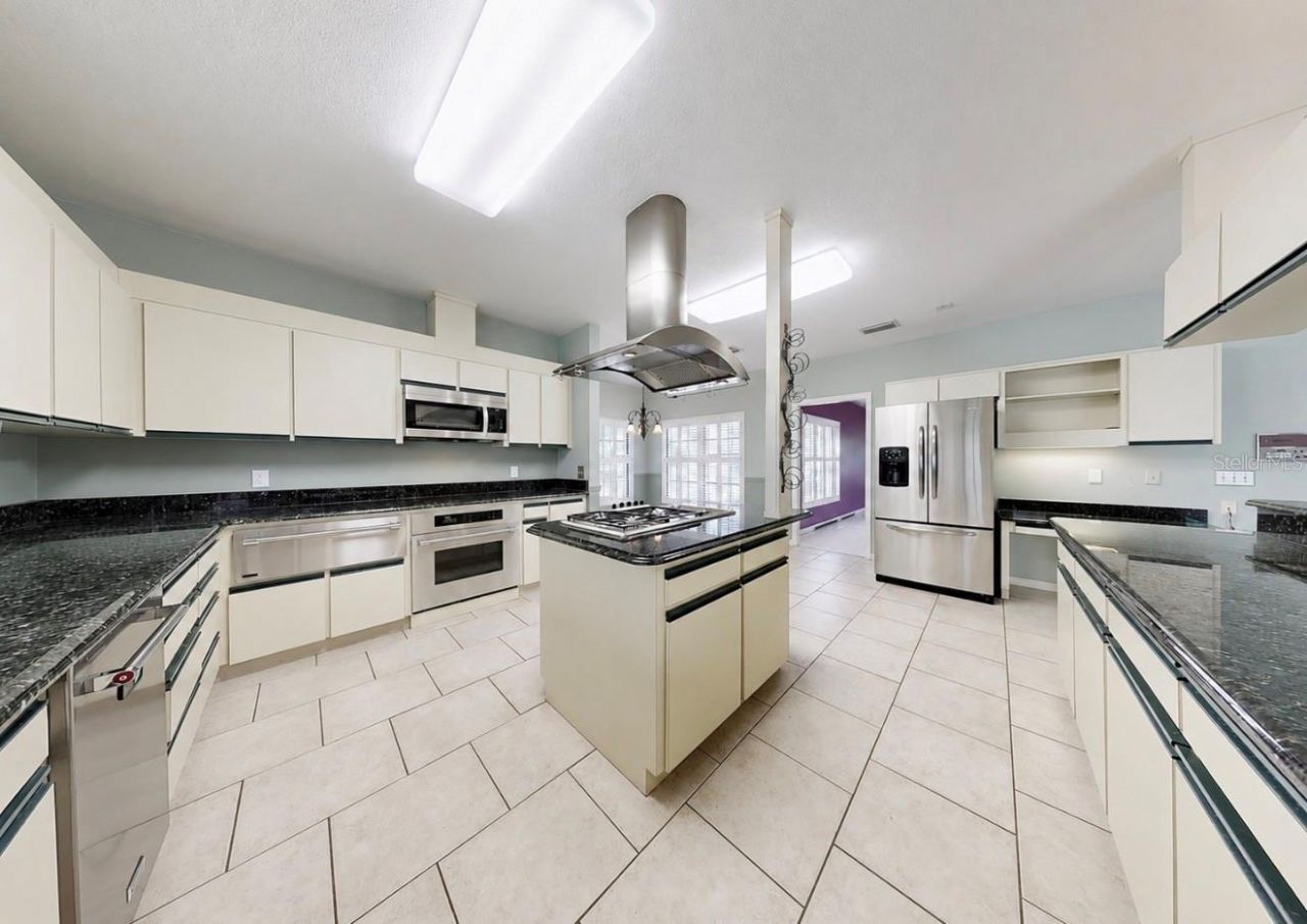 13104 Waterford Run Drive , Riverview, FL 33569 Photo
