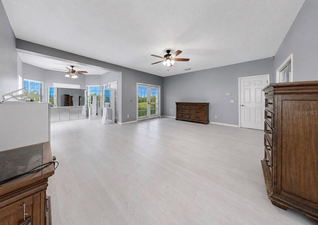 13104 Waterford Run Drive , Riverview, FL 33569 Photo