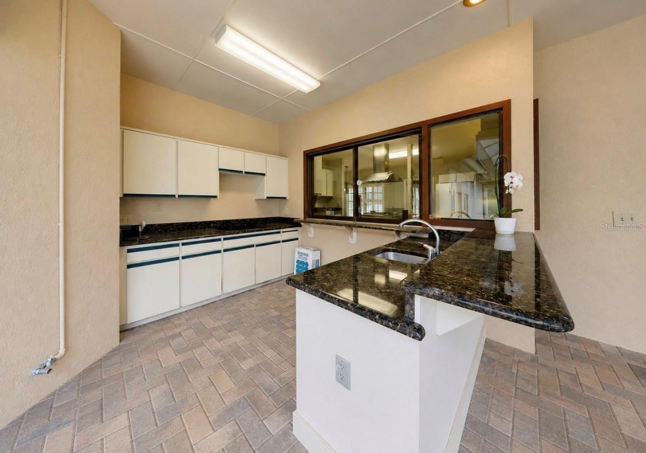 13104 Waterford Run Drive , Riverview, FL 33569 Photo