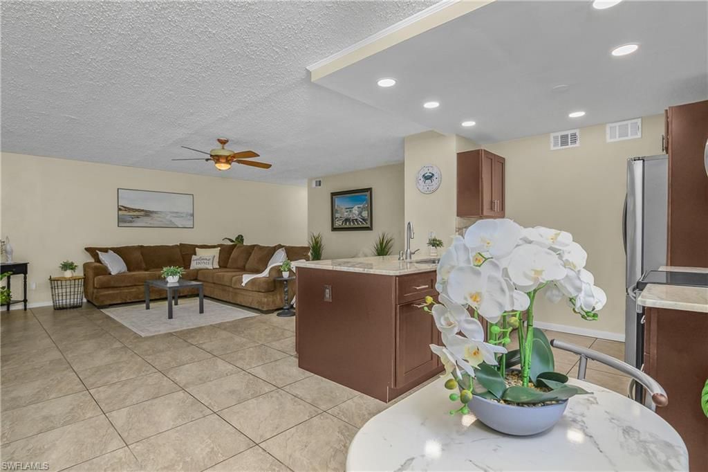4112 SE 19th Pl, Unit 104, Cape Coral, FL 33904 Photo