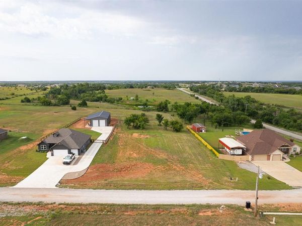 2303 County Road 1332 , Blanchard, OK 73010