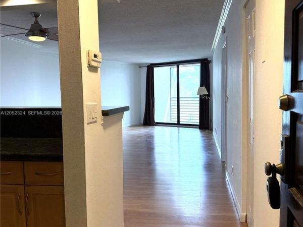 3800 N Hills Dr , Unit 401, Hollywood, FL 33021