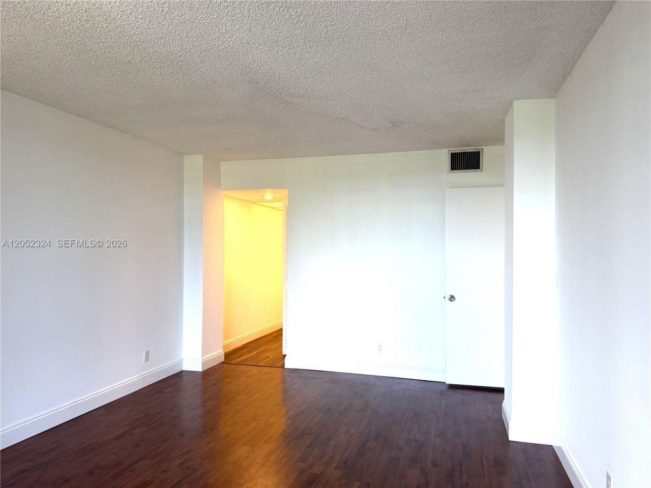 3800 N Hills Dr , Unit 401, Hollywood, FL 33021 Photo