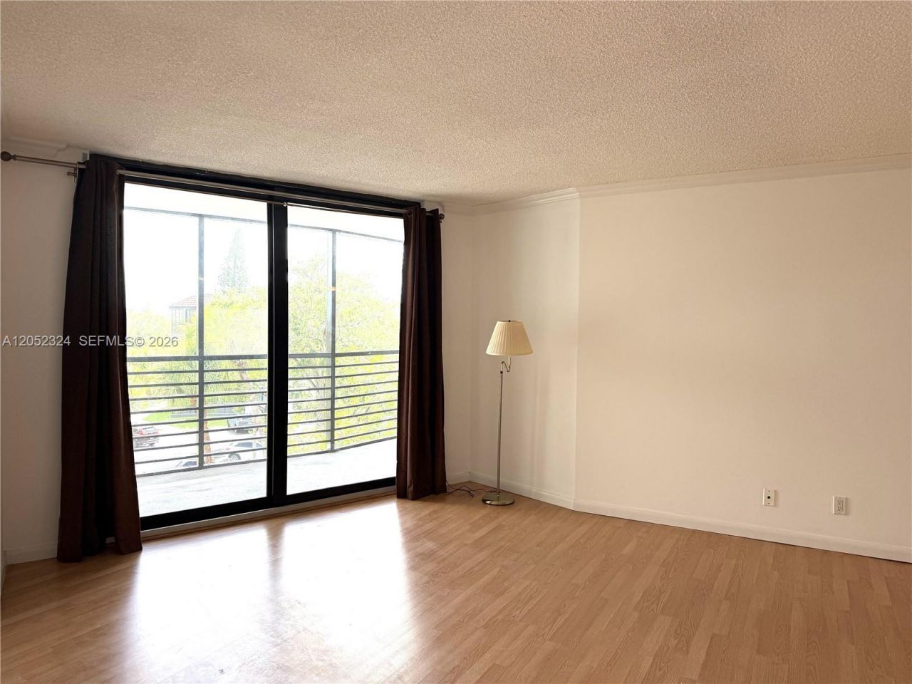 3800 N Hills Dr , Unit 401, Hollywood, FL 33021 Photo