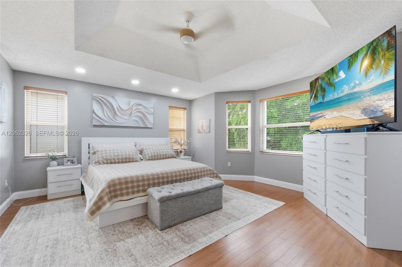 15799 NW 4th St , Pembroke Pines, FL 33028 Photo