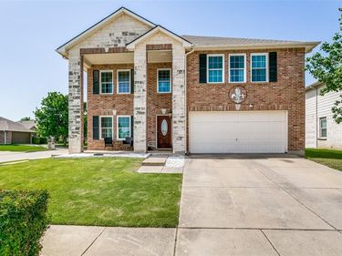 4548 Martingale View Lane, Fort Worth, TX 76244