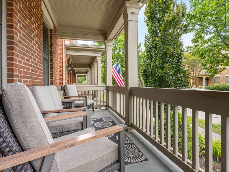 1058 Perry Street, Columbus, OH 43201 Photo 4
