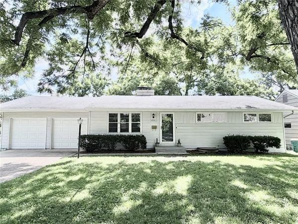 8701 Marty Street, Overland Park, KS 66212