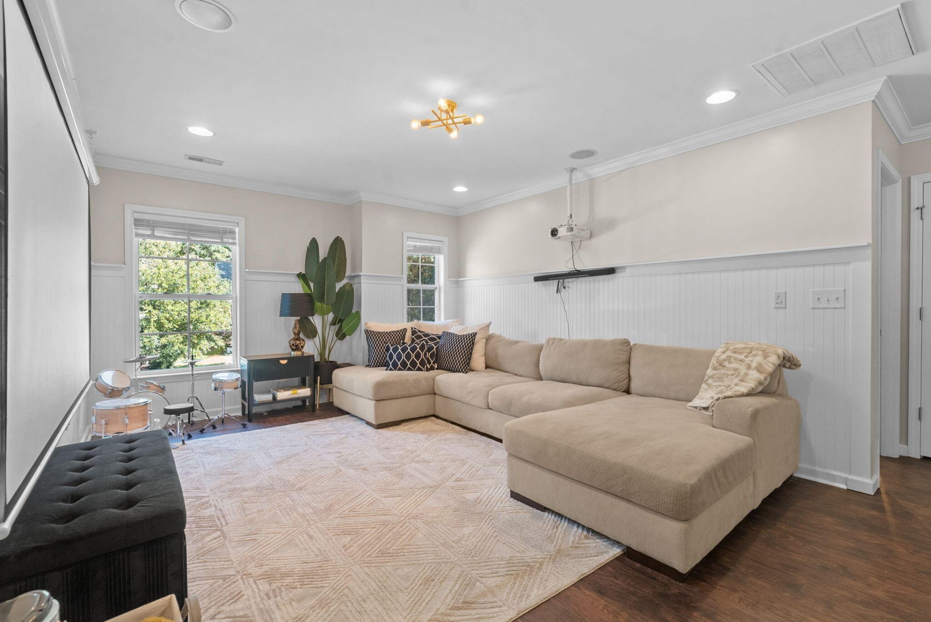 203 Withers Lane Photo 27
