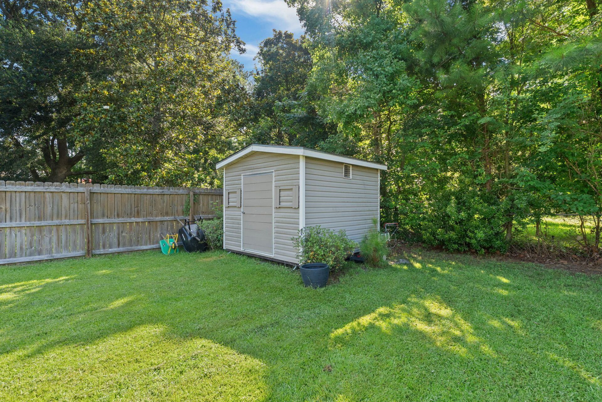 203 Withers Lane Photo 35