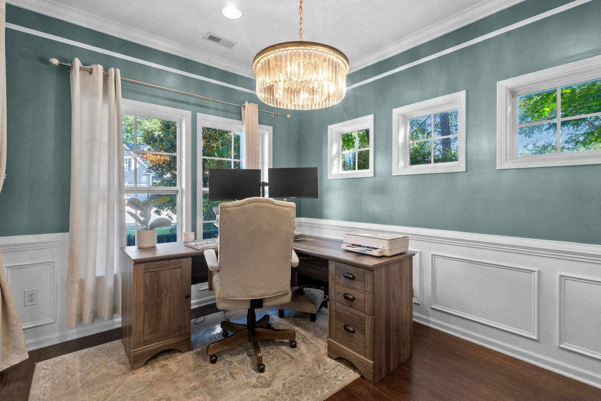 203 Withers Lane Photo 7
