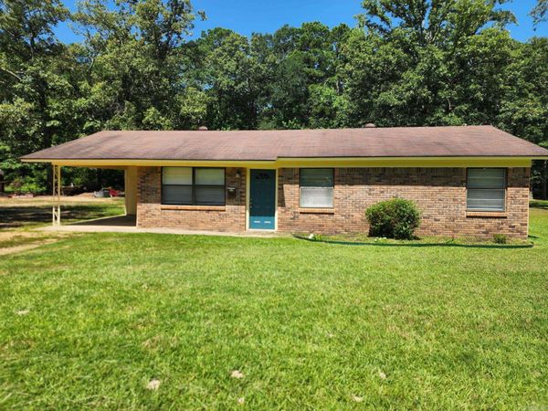 466 Atkins Street , Hampton, AR 71744
