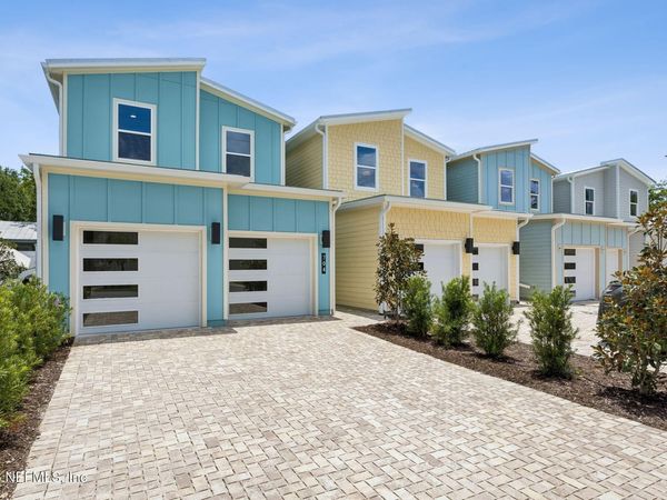 704 S 9TH Street, Fernandina Beach, FL 32034