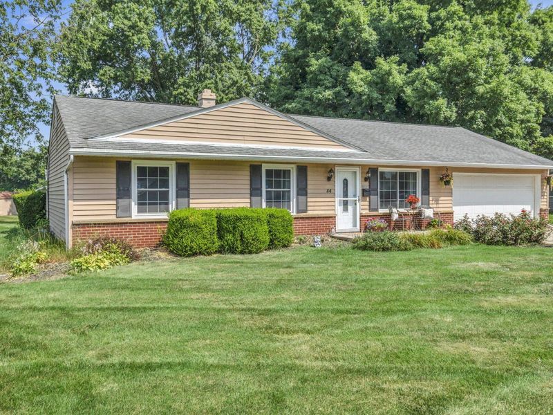 84 Maureen Drive, Heath, OH 43056 Photo 3