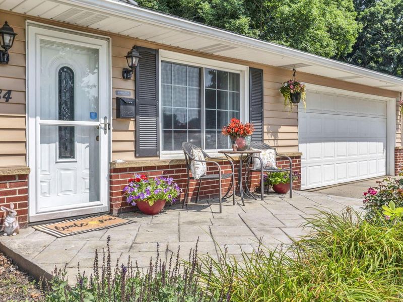 84 Maureen Drive, Heath, OH 43056 Photo 4