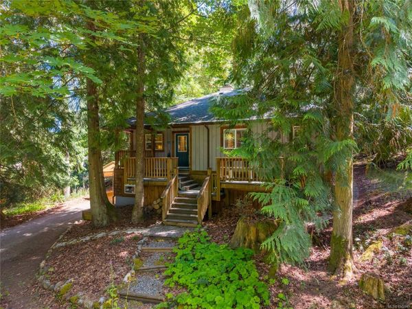 3729 Capstan Lane , Pender Island, BC V0N 2M2