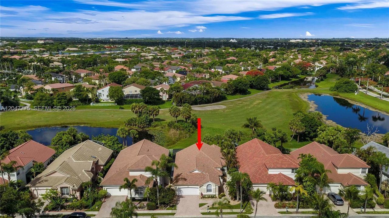 1530 W Lacosta Dr W, Pembroke Pines, FL 33027 Photo