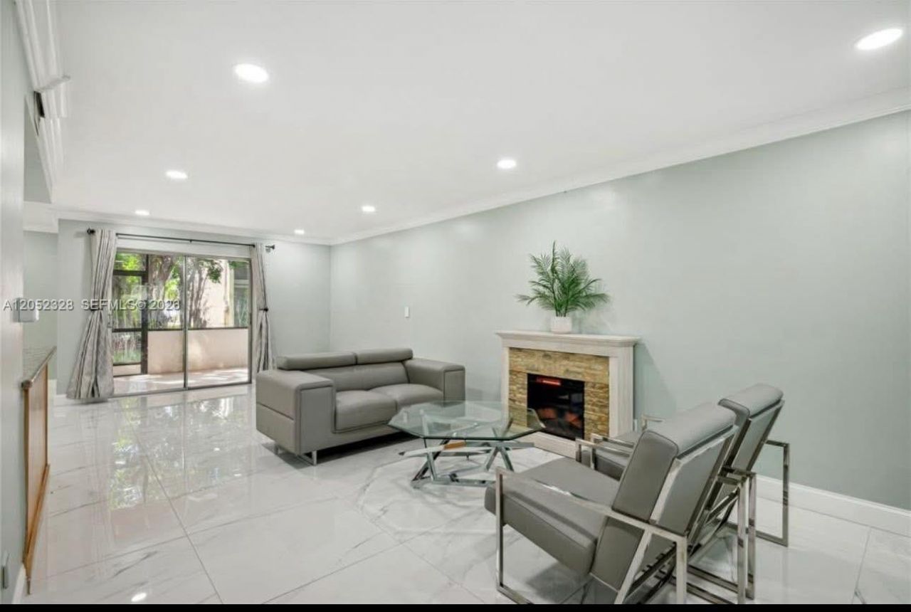 3311 Mallard Close , Unit 51, Pompano Beach, FL 33064 Photo