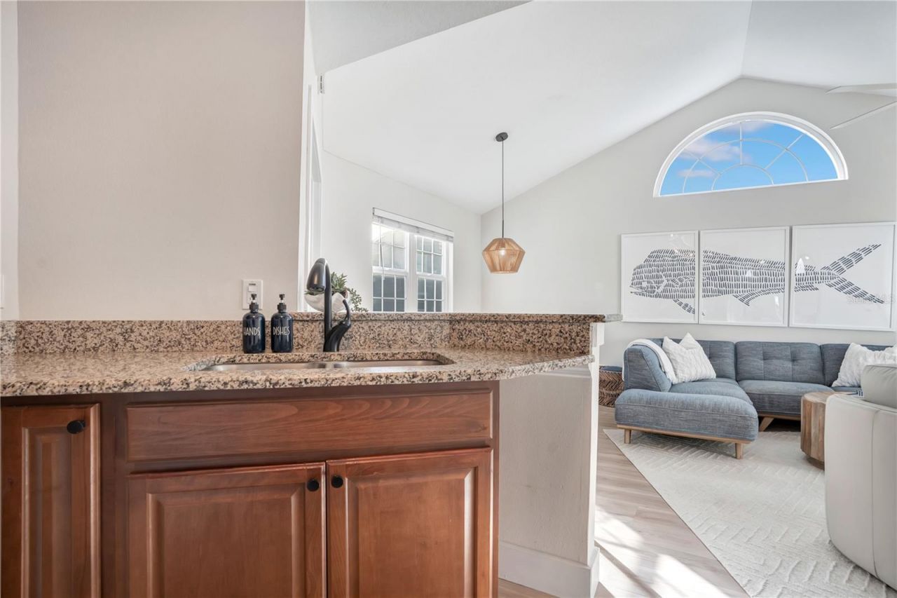 898 Baybreeze Way, Unit 880, New Smyrna Beach, FL 32169 Photo