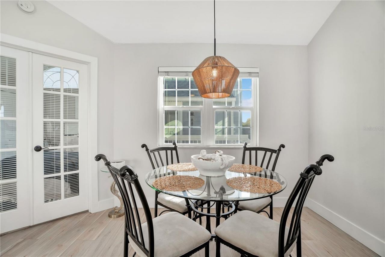 898 Baybreeze Way, Unit 880, New Smyrna Beach, FL 32169 Photo