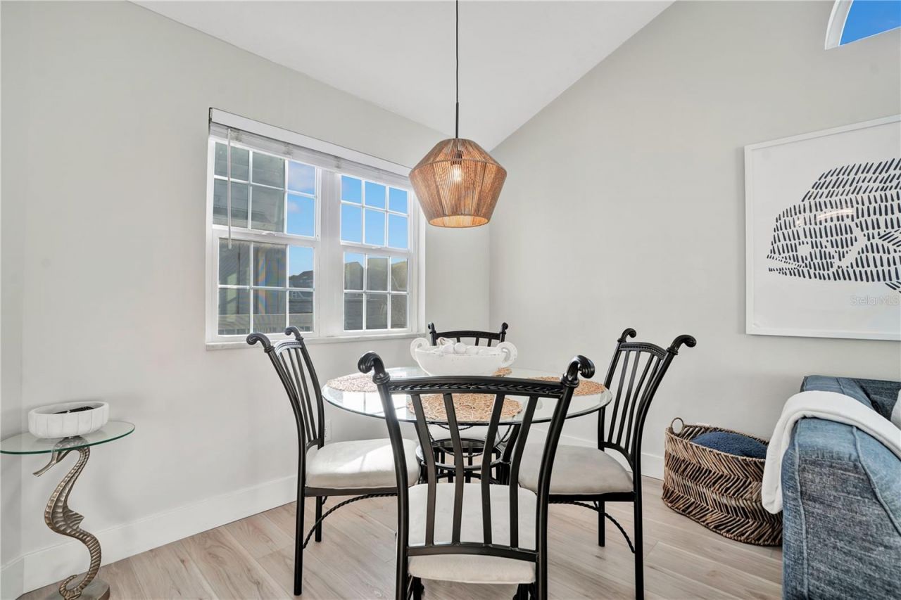 898 Baybreeze Way, Unit 880, New Smyrna Beach, FL 32169 Photo