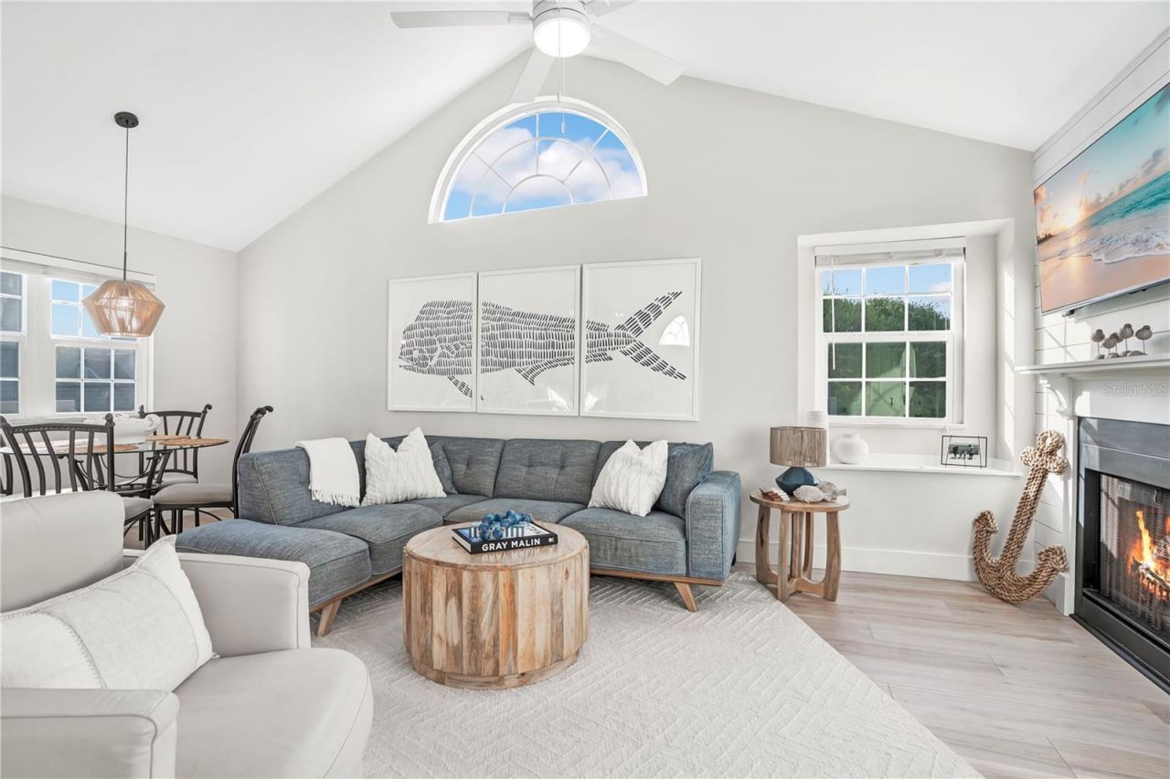 898 Baybreeze Way, Unit 880, New Smyrna Beach, FL 32169 Photo