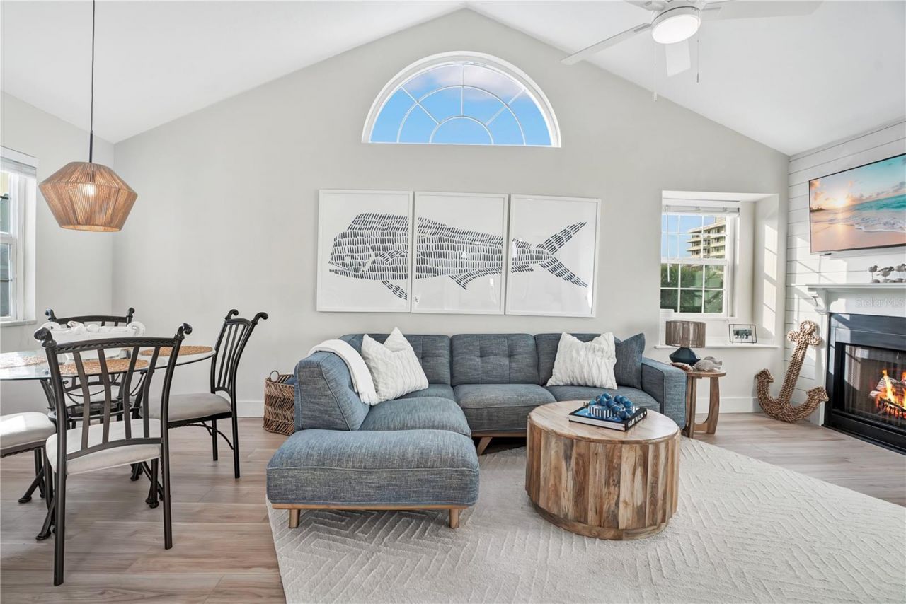 898 Baybreeze Way, Unit 880, New Smyrna Beach, FL 32169 Photo