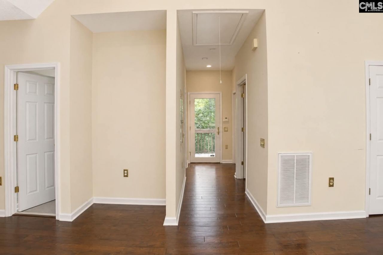 111 Lakeview Road Photo 26
