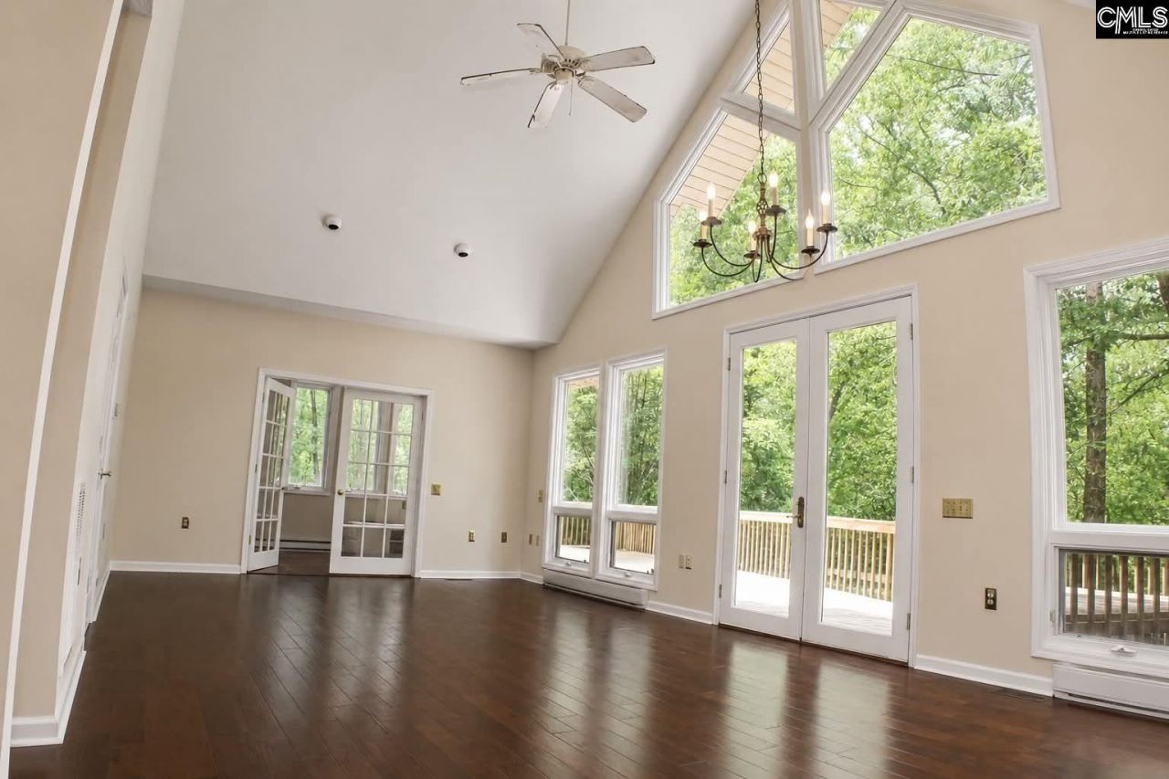 111 Lakeview Road Photo 8