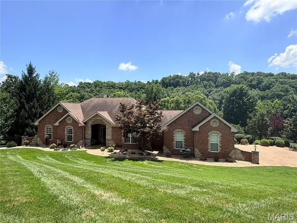 4476 Augusta Shores Drive, Augusta, MO 63332